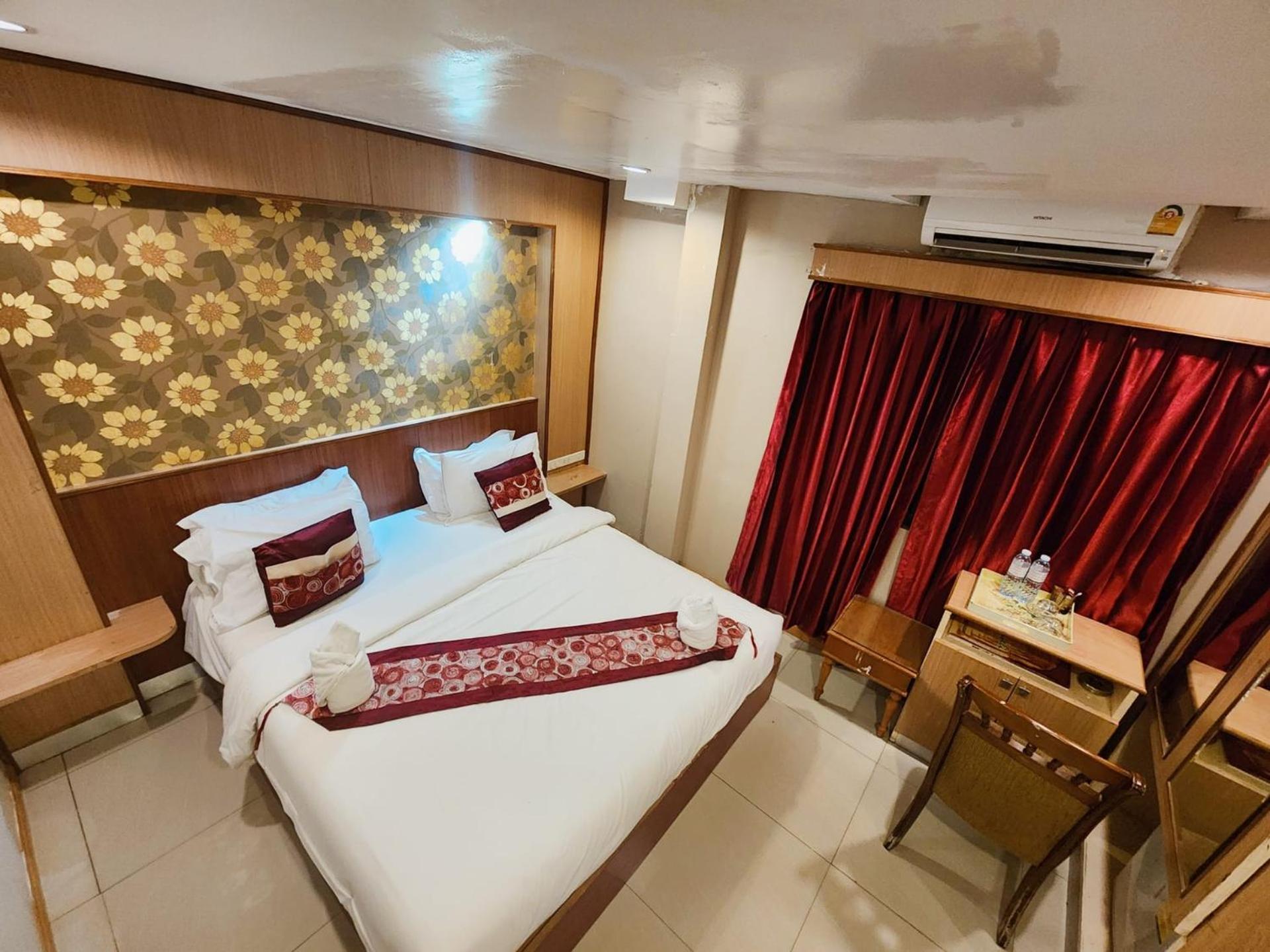 Star Residency Hotel Pattaya Bagian luar foto