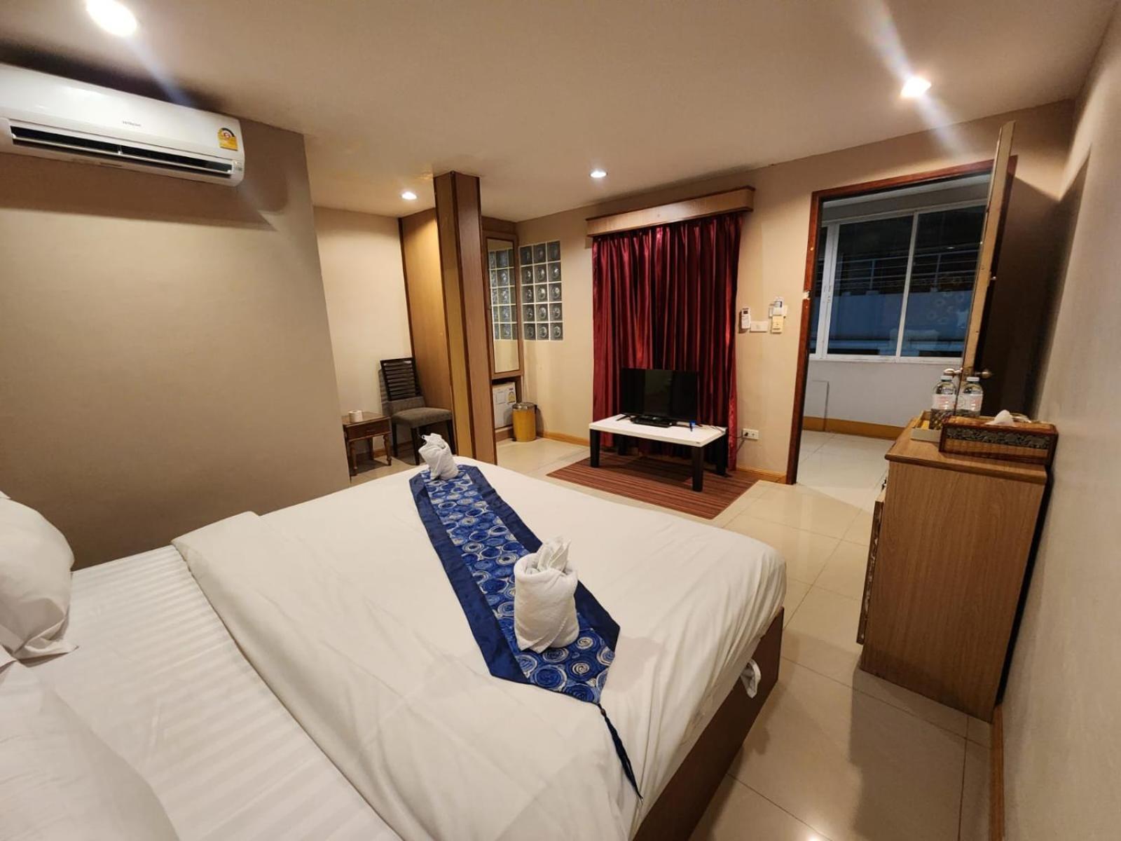 Star Residency Hotel Pattaya Bagian luar foto