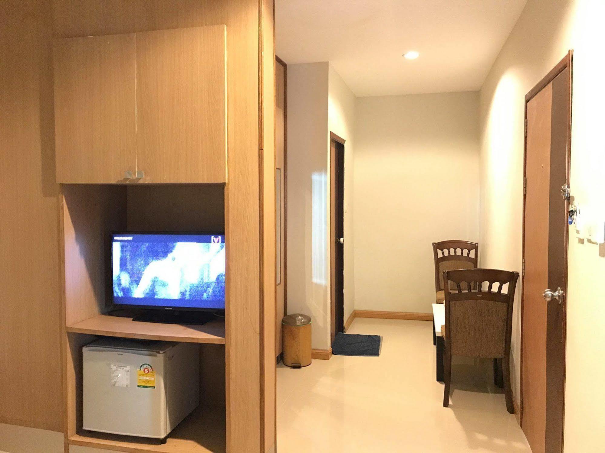 Star Residency Hotel Pattaya Bagian luar foto