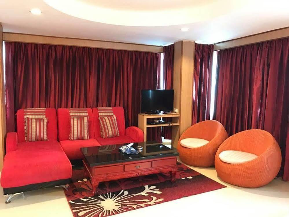 Star Residency Hotel Pattaya Bagian luar foto